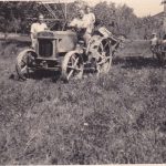 1ER TRACTEUR SUR LA COMMUNE 1925 (DE MARQUE ANGLAISE "AUSTIN")